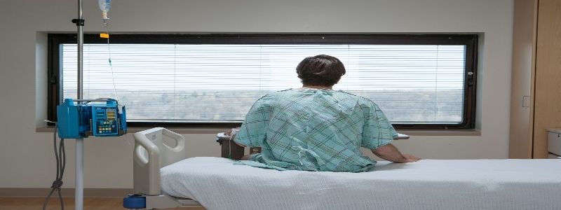Wie lange im Krankenhaus nach Schlauchmagen OP?